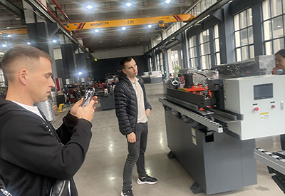 國(guó)外客戶(hù)